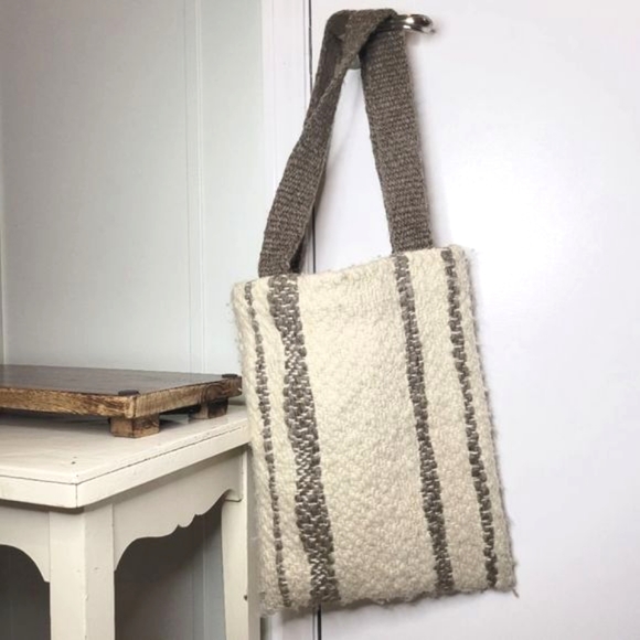 Wool Knit Tote Bag w/cargo Liner - Picture 3 of 9